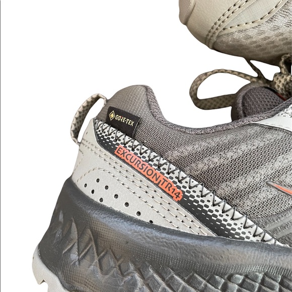 New without tags SAUCONY WOMEN'S EXCURSION TR14 GTX, size 6.5 - Picture 4 of 9